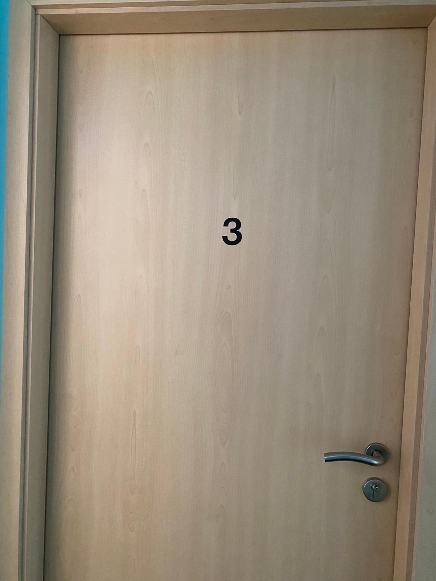Fürstenwalde Pension Am Bahnhof מראה חיצוני תמונה